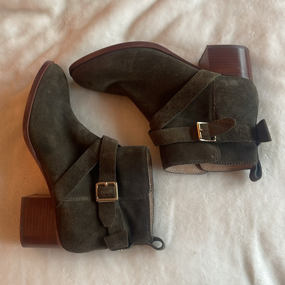 Only worn once! Kate Spade Madelaine Cherrywood Suede Strap Zip Bootie 8.5  $248